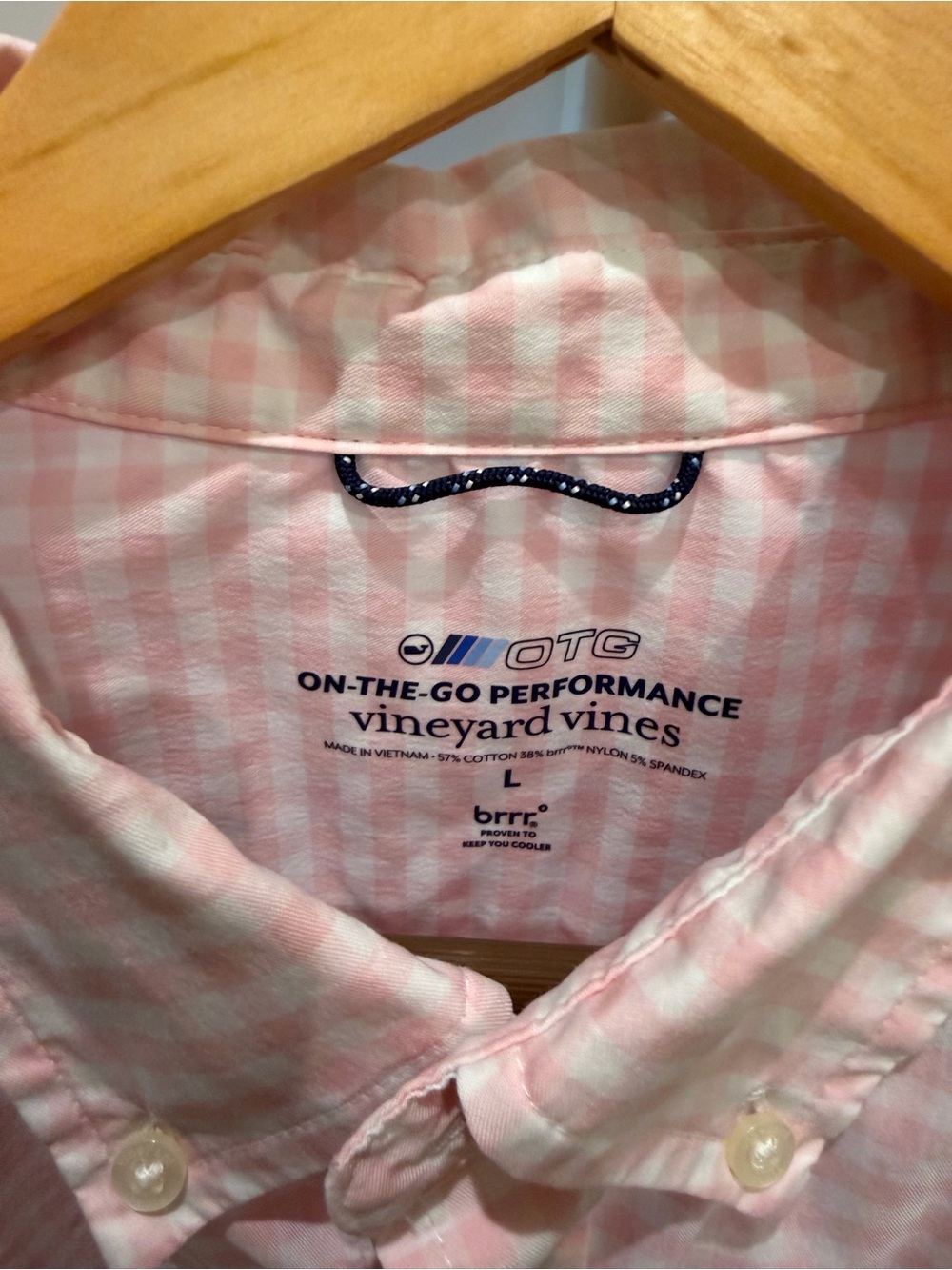 Vineyard Vines On The Go Performance Men’s Pink Gingham Button-Down Shirt